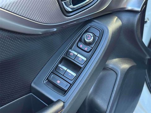 Certified 2023 Subaru Crosstrek 2.5i Limited image 16