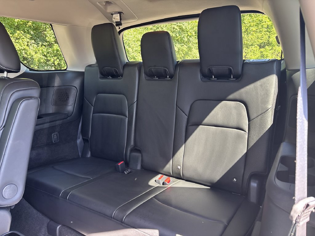 Certified 2025 Nissan Pathfinder SL w/ SL Premium Package FWD image 18