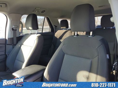 Certified 2023 Ford Explorer XLT image 11