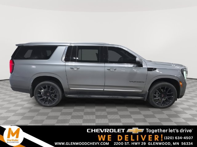 Used 2025 GMC Yukon XL Elevation w/ Elevation Premium Package AWD/4WD image 1