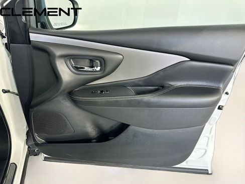 Used 2020 Nissan Murano SL image 36