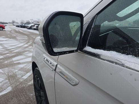 Used 2024 Lincoln Navigator Reserve w/ Equipment Group 201A image 7