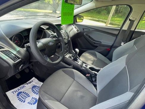 Used 2012 Ford Focus S FWD image 8