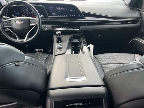Used 2024 Cadillac Escalade V AWD/4WD image 12