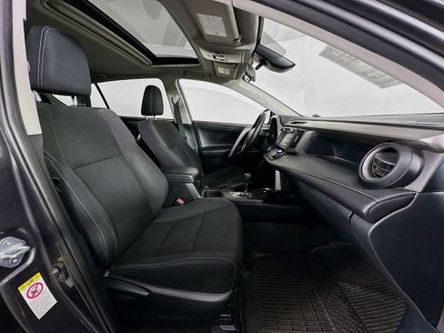 Used 2018 Toyota RAV4 XLE image 26