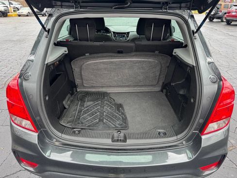 Used 2019 Chevrolet Trax LS w/ LPO, Protection Package AWD/4WD image 9