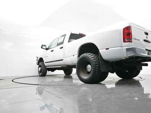 Used 2005 Dodge Ram 3500 Truck SLT image 40