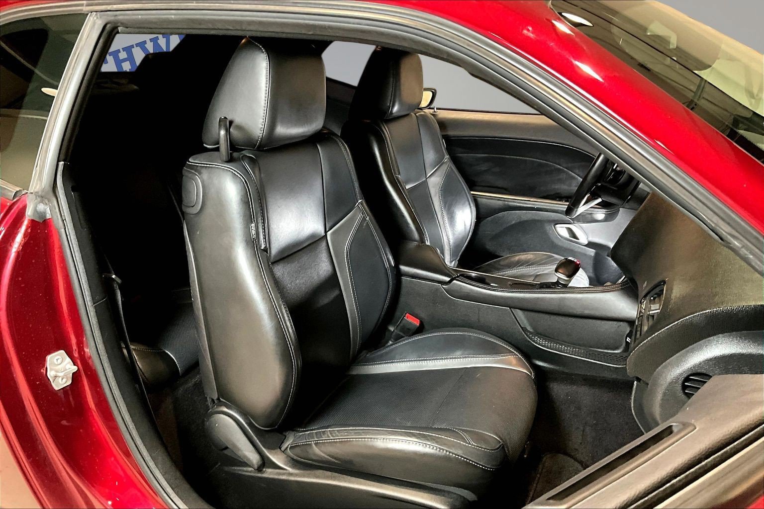 Used 2017 Dodge Challenger GT AWD/4WD image 28