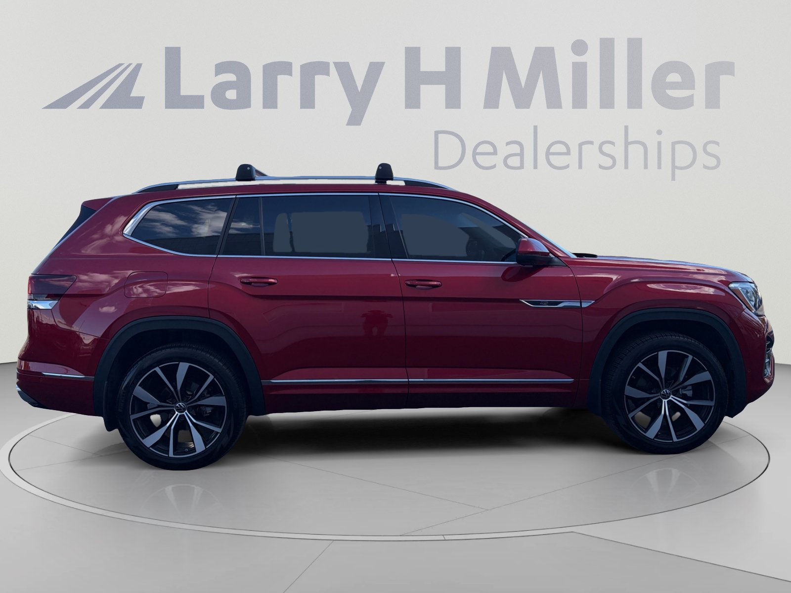 Certified 2024 Volkswagen Atlas SEL Premium R-Line AWD/4WD image 6