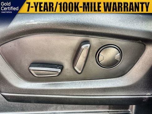 Used 2022 Ford Explorer XLT w/ Equipment Group 202A image 21