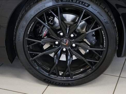 New 2026 Chevrolet Corvette Stingray Premium Cpe w/ Z51 Performance Package image 3