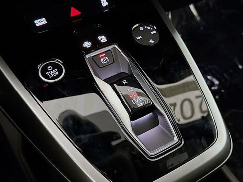 Certified 2024 Audi Q4 e-tron Premium Plus image 17