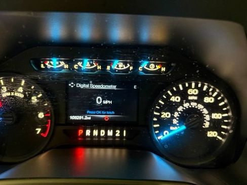 Used 2016 Ford F150 XL w/ Equipment Group 101A Mid AWD/4WD image 12
