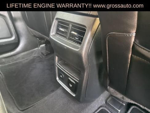 Used 2024 Ford Edge Titanium AWD/4WD image 25
