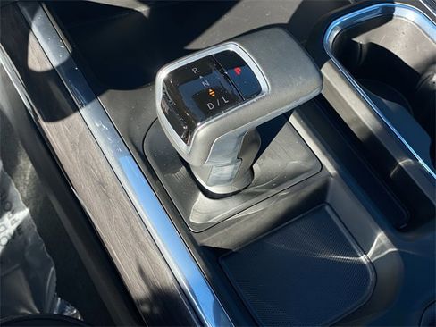 Used 2025 Chevrolet Silverado 1500 LTZ w/ LTZ Premium Package image 17