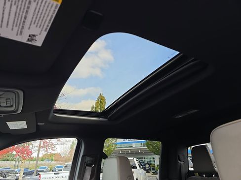 Certified 2024 Chevrolet Silverado 1500 ZR2 image 24