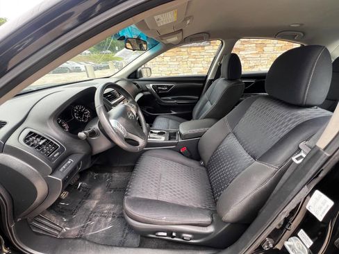 Used 2017 Nissan Altima 2.5 SV FWD image 16