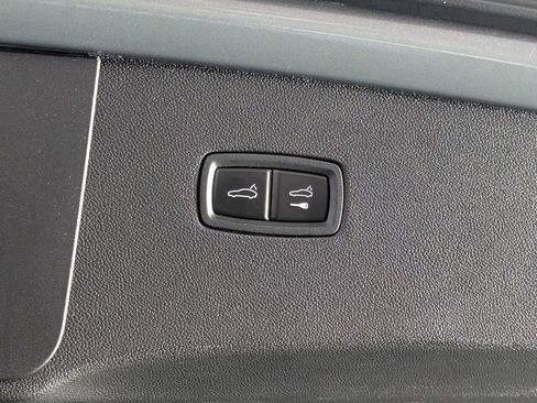 New 2026 Porsche Cayenne Coupe image 18