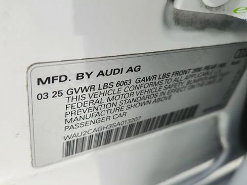 Used 2025 Audi A6 e-tron Premium Plus w/ Premium Plus RWD image 60