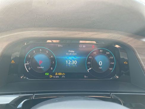 New 2025 Volkswagen Atlas SE image 40