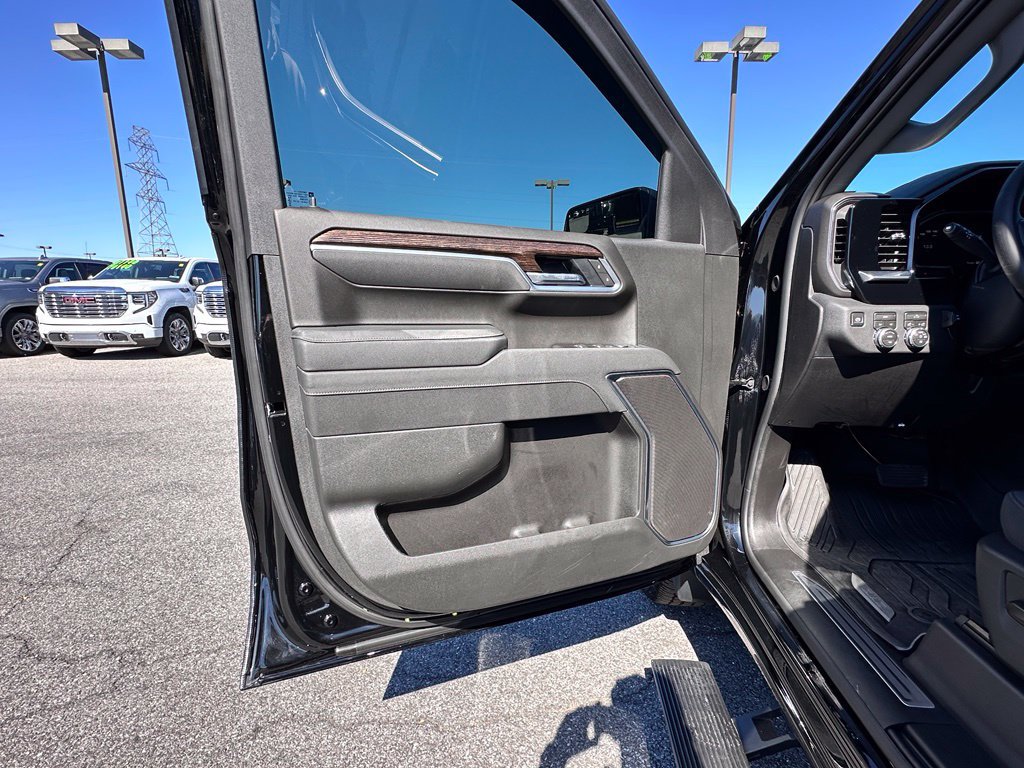 Certified 2026 GMC Sierra 1500 Elevation w/ Elevation Select Package AWD/4WD image 22