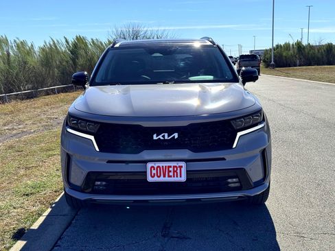 Used 2022 Kia Sorento SX image 3