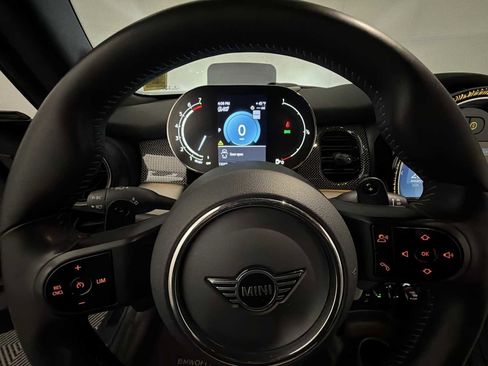 Certified 2024 MINI Cooper S image 13