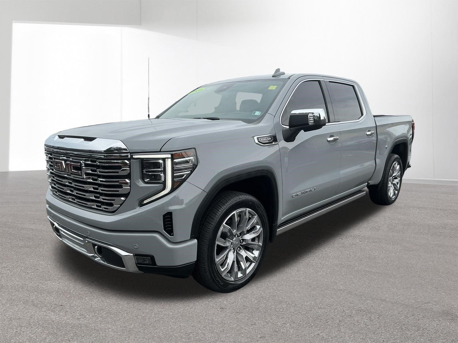 Used 2025 GMC Sierra 1500 Denali w/ Denali Reserve Package AWD/4WD image 7
