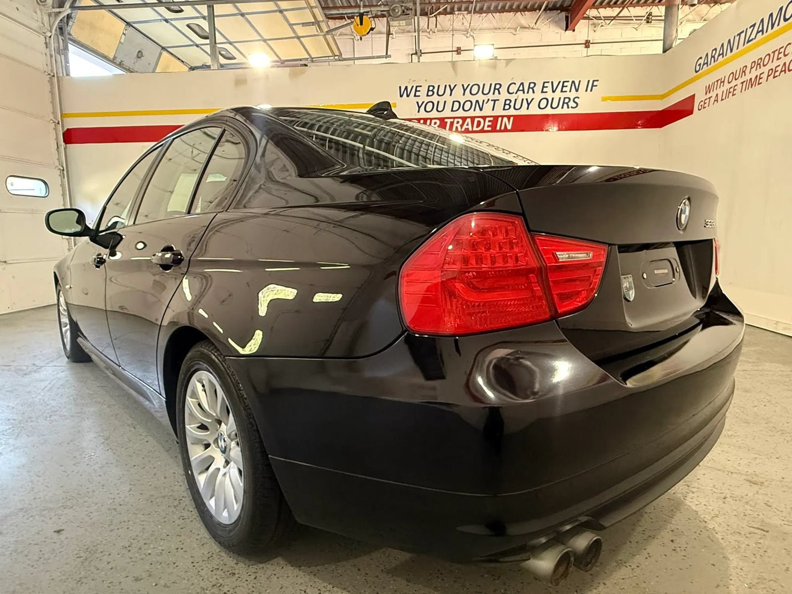 Used 2009 BMW 328i Sedan RWD image 9