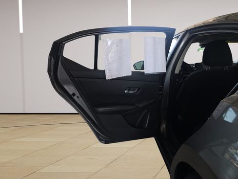 Used 2022 Nissan Sentra SV FWD image 28