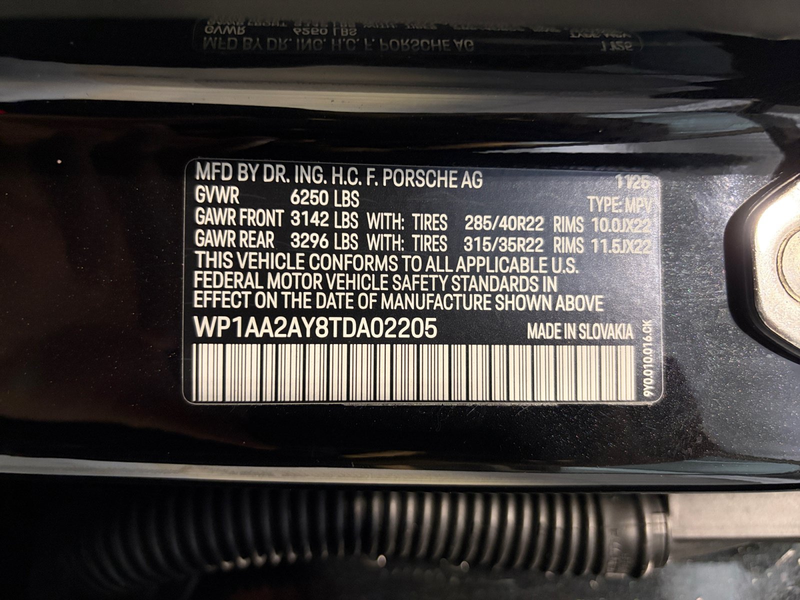 Certified 2026 Porsche Cayenne AWD/4WD image 42
