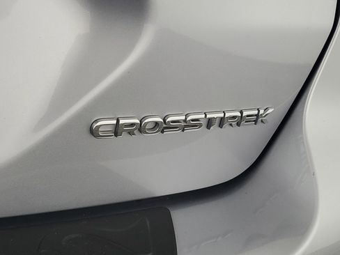 Used 2024 Subaru Crosstrek 2.0i Premium AWD/4WD image 31