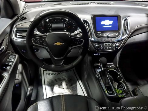 Used 2023 Chevrolet Equinox Premier image 19