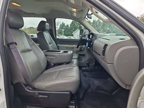 Used 2014 Chevrolet Silverado 3500 W/T w/ Skid Plate Package image 22
