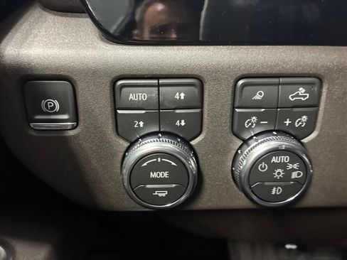 New 2026 GMC Sierra 1500 SLT w/ SLT Premium Plus Package AWD/4WD image 20