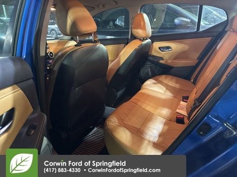 Used 2021 Nissan Sentra SV w/ SV Premium Package image 12