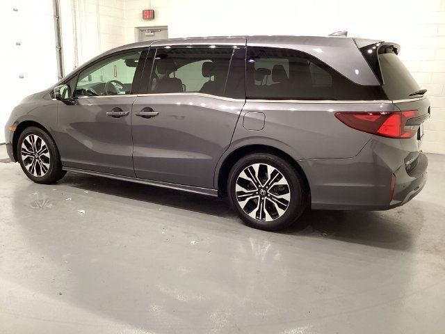 Certified 2025 Honda Odyssey Elite image 4