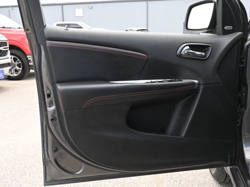 Used 2015 Dodge Journey R/T w/ Flexible Seating Group AWD/4WD image 16
