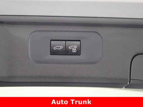 Certified 2025 Toyota Grand Highlander FWD image 35