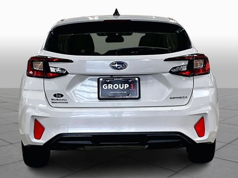 Used 2024 Subaru Impreza 2.0i image 4