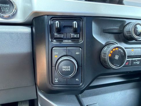 Used 2024 Ford F350 XLT w/ XLT Premium Package AWD/4WD image 13