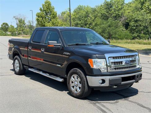 Used 2013 Ford F150 XLT w/ XLT Chrome Pkg AWD/4WD image 8