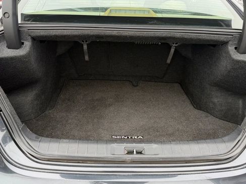 Used 2017 Nissan Maxima Platinum image 12