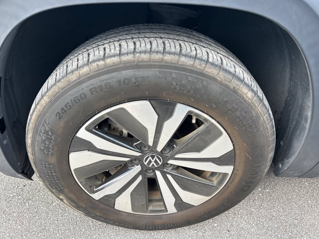 Certified 2024 Volkswagen Atlas SE FWD image 52