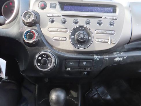 Used 2013 Honda Fit image 47