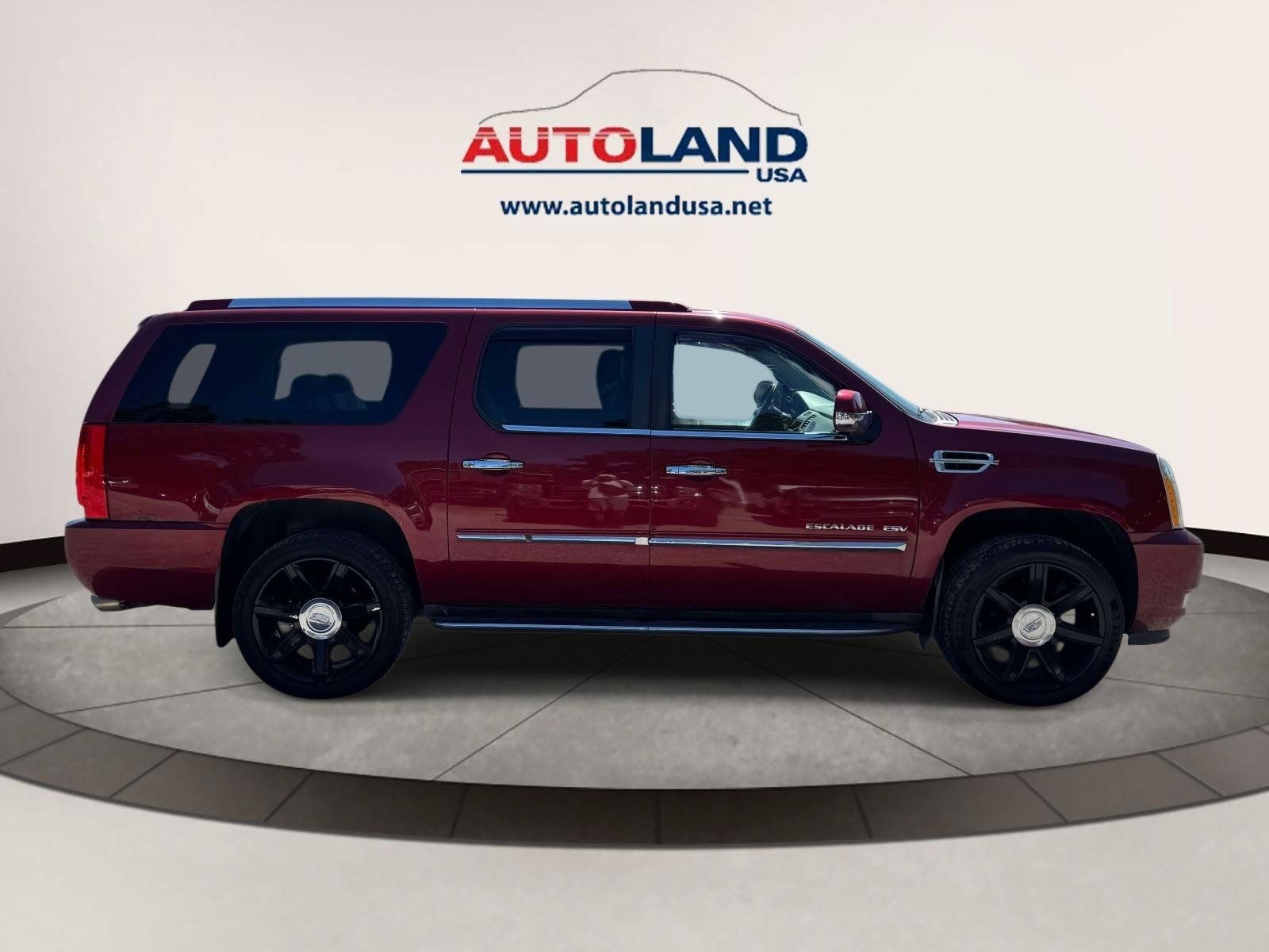 Used 2011 Cadillac Escalade ESV Luxury AWD/4WD image 3