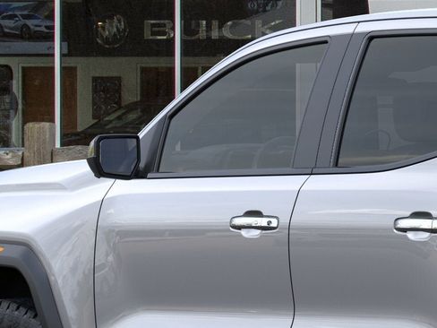 New 2026 GMC Canyon Denali AWD/4WD image 12