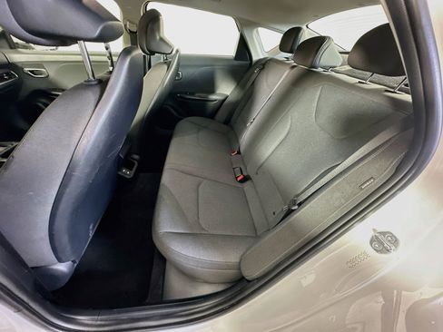 Used 2025 Kia K4 FWD image 27