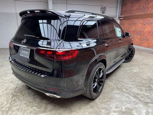 New 2026 Mercedes-Benz GLS 580 GLS 580 image 4