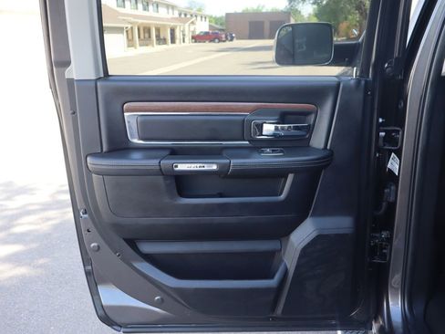 Used 2014 RAM 3500 Laramie AWD/4WD image 24